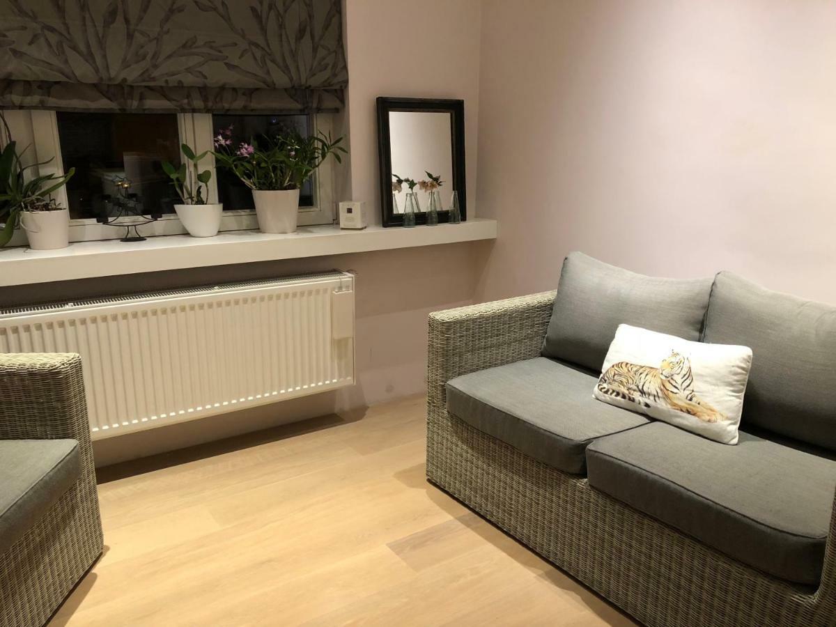 Home Bruges Cosy Comfort Modern Couple Privacy Walking Distance City Center Kitchen Terrace Garden Esterno foto
