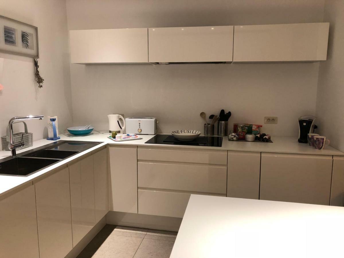 Home Bruges Cosy Comfort Modern Couple Privacy Walking Distance City Center Kitchen Terrace Garden Esterno foto
